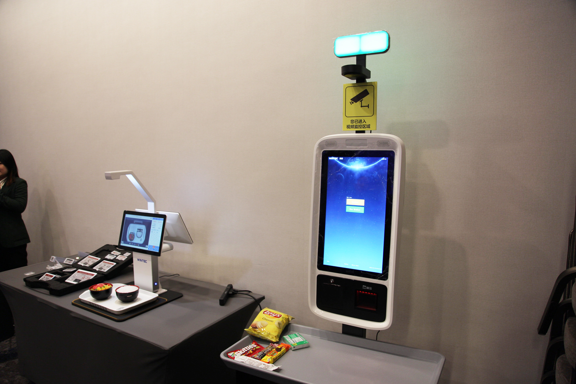 1705475917660807.jpg 5O0A9517-1.jpg