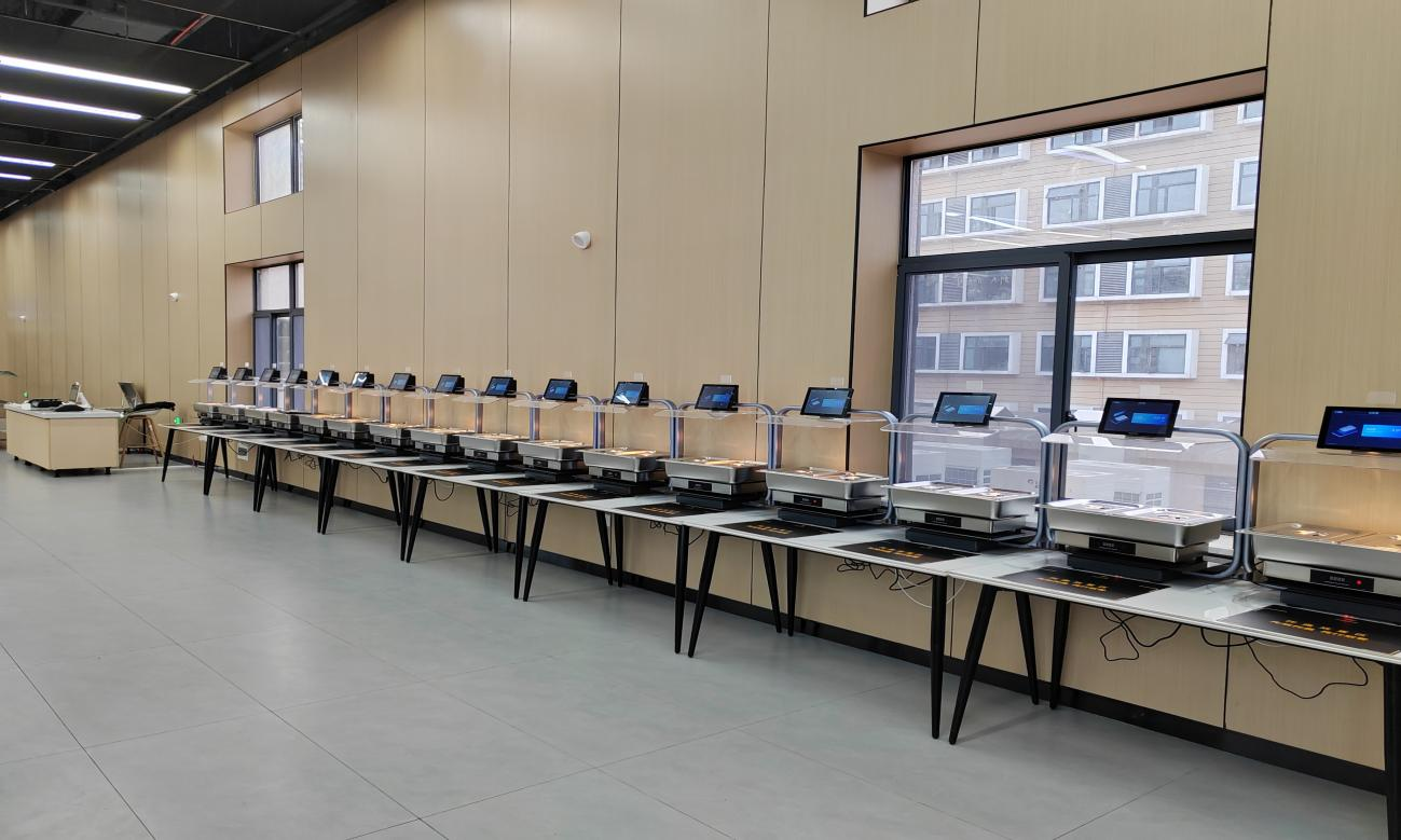 1744765235972816.png 食堂3.png